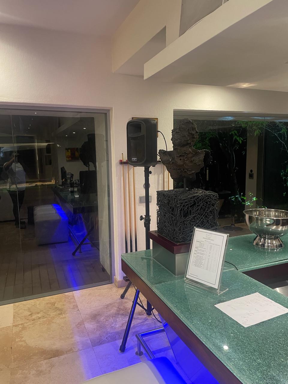 portable speakers for hire